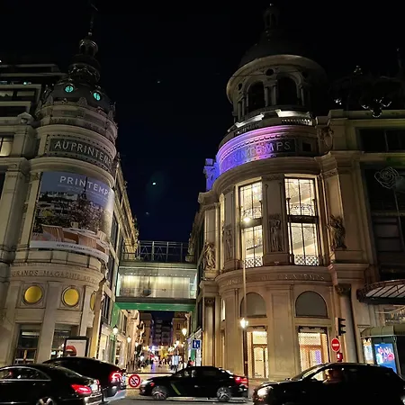 Deux Pièces En Plein Cœur De