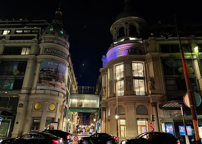 Deux Pieces En Plein Coeur De